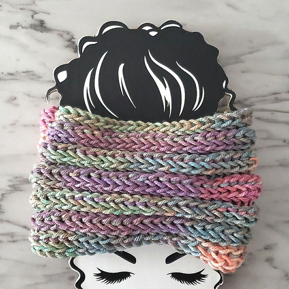 Handmade Knit Turban Headband - Picture 3 of 5